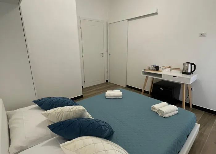 Tra Te E Il Mare 4* Порто-Торрес